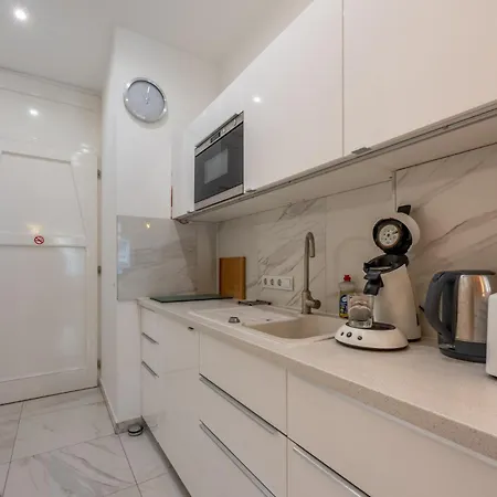 Hidden Gem Next Synagogue - A *